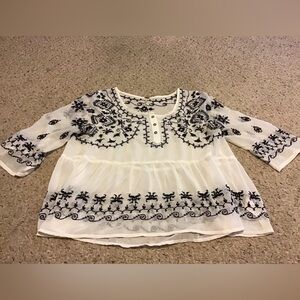 FREE PEOPLE SZ XS BOHO EMBROIDERED TOP EUC